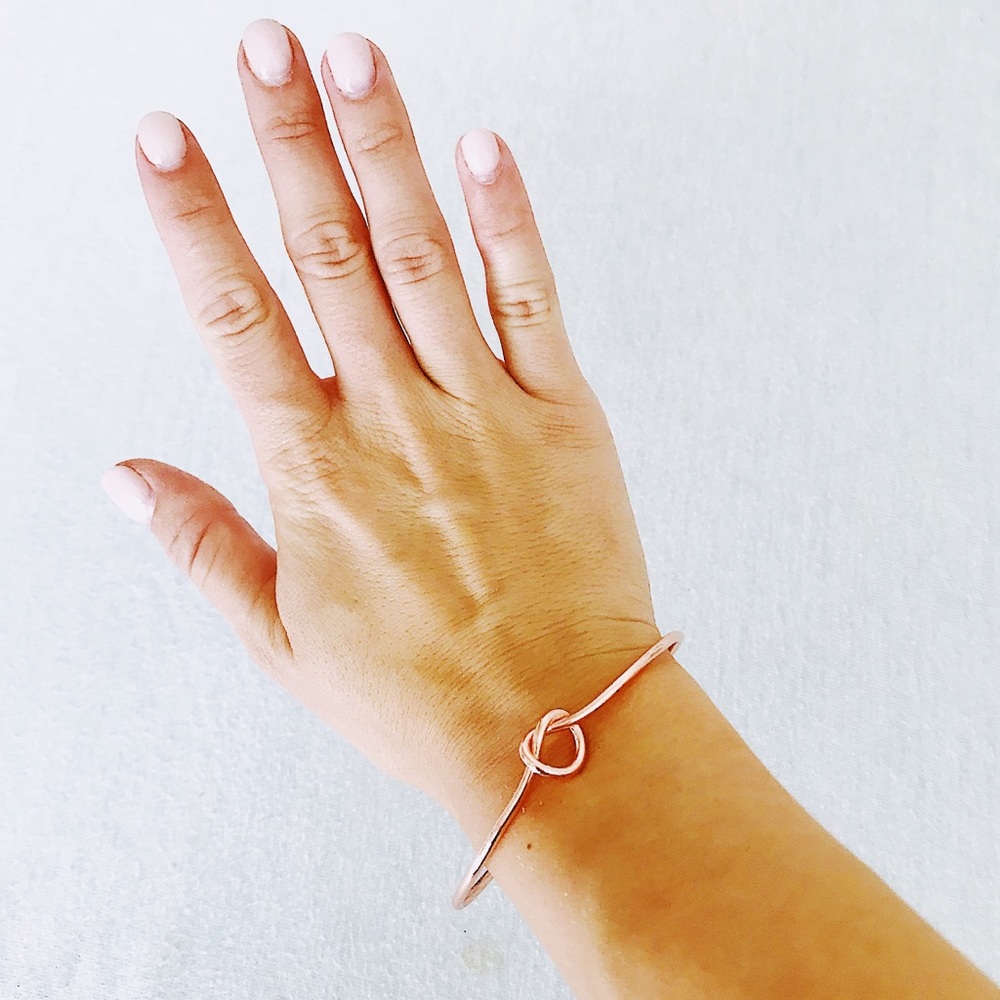 Rose Gold Knot Bracelet
